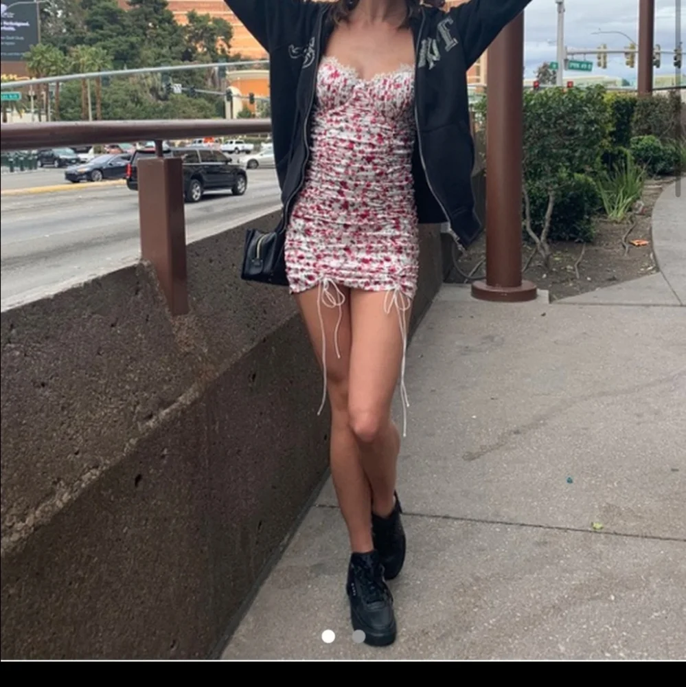 For Love and Lemon White Floral Melrose Dress - Picture 9 of 15